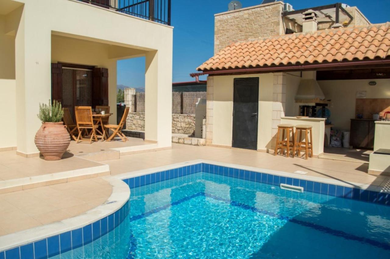 Villa Darmarohori Homeleader ภายนอก รูปภาพ