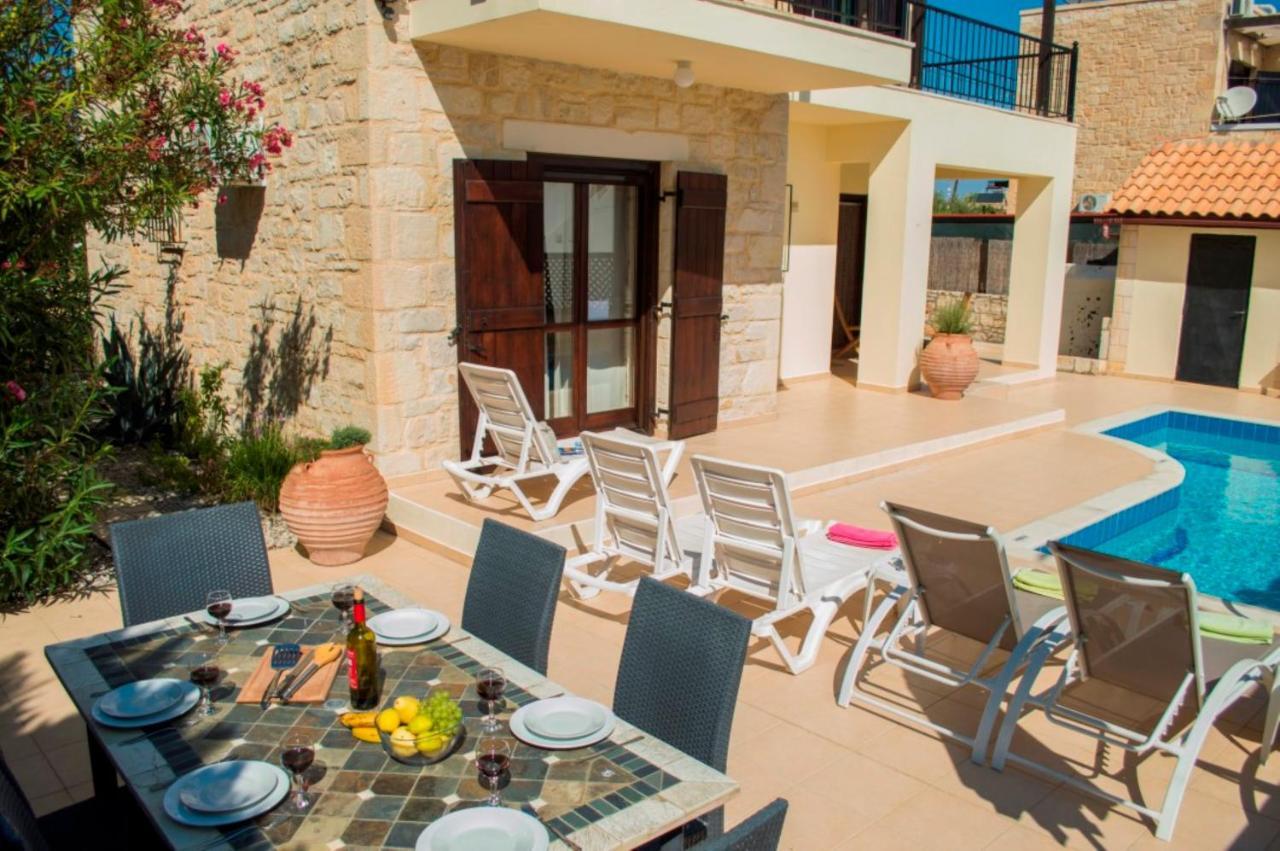 Villa Darmarohori Homeleader ภายนอก รูปภาพ